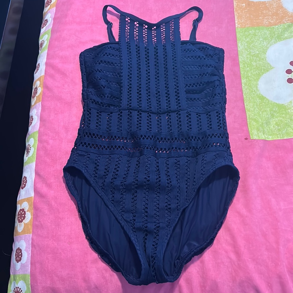 Kenneth Cole - Sexy Solid Cut Out One Shoulder One Piece Swimsuit